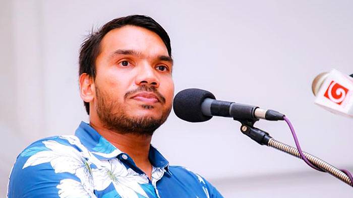 ජනාධිපති අපේක්‍ෂකයකු ඉන්නවා, හෙළිකරන්න හදිසියක් නෑ – නාමල්