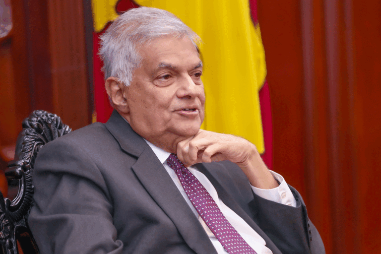 -රනිල් කොහොමත් දිනුම් –