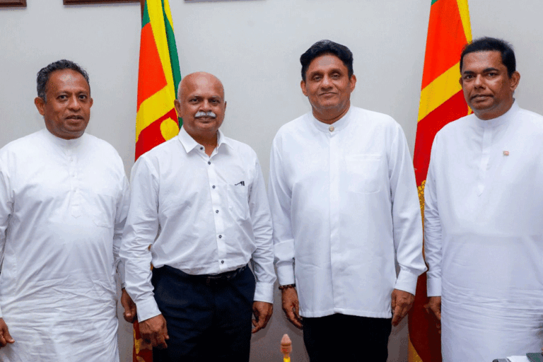 හිටපු නියෝජ්‍ය ඇමති ලයනල් ප්‍රේමසිරි සජබට එක්වෙයි (VIDEO)