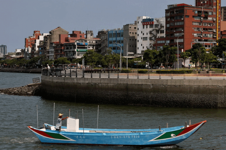 ඔත්තු බැලීමේ චෝදනා මත තායිවානය විසින් චීනයේ හිටපු නාවික හමුදා කපිතාන්වරයෙකු අත්අඩංගුවට ගනී