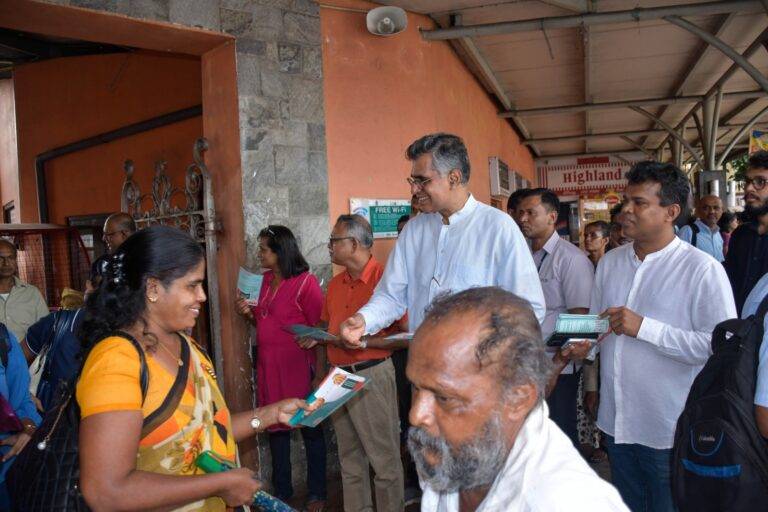 රටට දැන් ඕනේ ව්‍යවස්ථා සංශෝධන නෙවෙයි ජනාධිපතිවරණයක්!