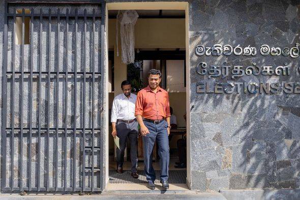 මේ පාර නම් පිල්ලෙයාන් හරි කරුණා අම්මාන් හරි දාගෙන NPP ගමන වළක්වන්න රනිල්ට බැහැ – නලින්ද ජයතිස්ස
