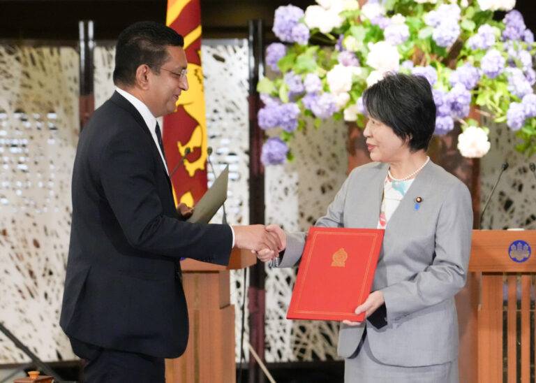 අමාත්‍ය අලිසබ්රි ජපානයේ නිල සංචාරයක!