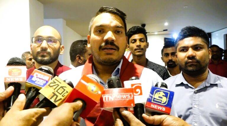 අපි පුද්ගලවාදී නැහැ.අපේ තීරණ ප්‍රතිපත්ති මතයි.රනිල් වික්‍රමසිංහටත් ඒක එහෙමයි – නාමල්