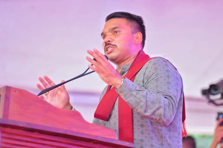 ජන්දය ජනතාවගේ අයිතියක්.අපිත් වැඩේට සූදානම්!