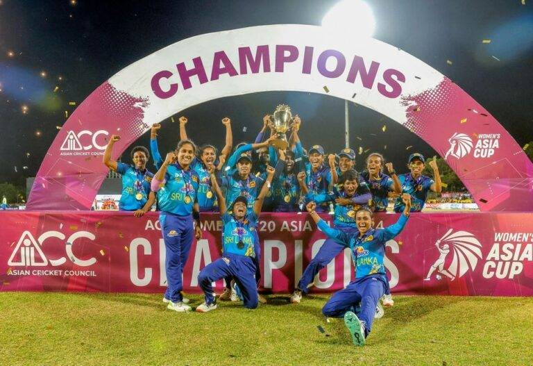 හිත් පිරුණු නෙත් තෙමුණු කුසලානයක් ලංකාවට
