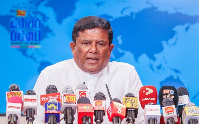 වජිරගේ අනතුරු ඇඟවීම!
