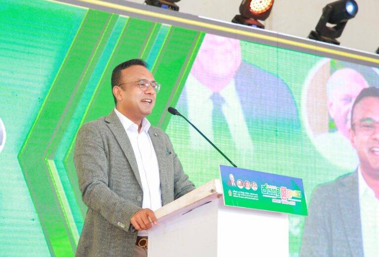 අපි ඡන්දවලට බයයි කියන අයගේ රැළි මූදේ රැළි වගේ, එනවා, යනවා බිඳෙනවා – මනූෂ