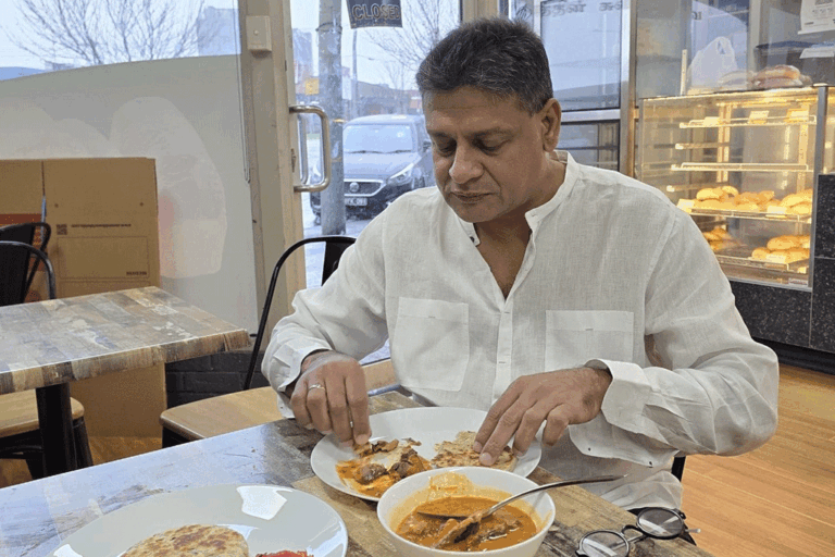 අපි කිසිදු දේශපාලන පක්ෂයකට මුක්කු ගහන්නේ නෑ. තනිවම සර්ව ජන සභා පිහිටුවනවා – දිලිත්