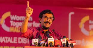 ජනාධිපති සටන ඇරඹිලා තියෙන්නේ. සජිත් බස් බෙදනවා. රනිල් බොරුවෙන් බොරුව කියමින් යනවා – ටිල්වින්