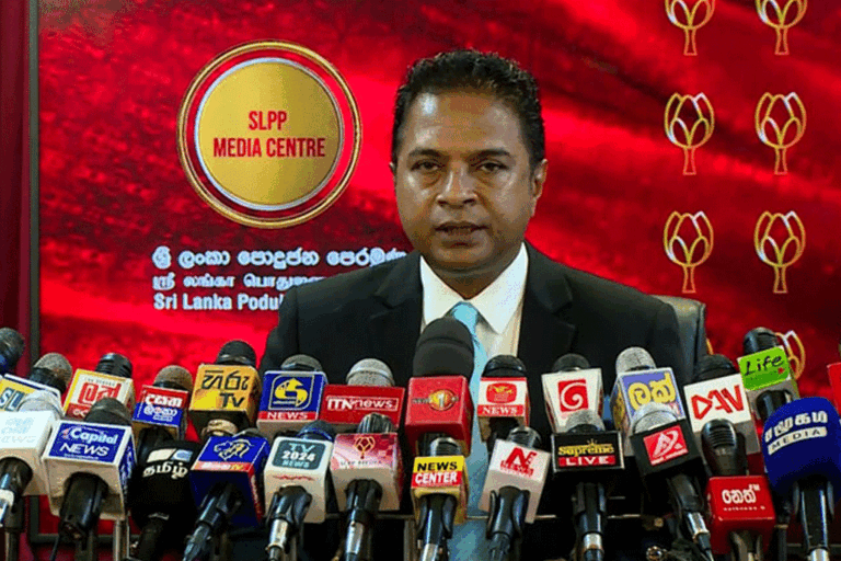 මේ රට මීළඟ තලයට ගෙනියන්න පුළුවන්, ආර්ථිකය ගොඩගන්න පුළුවන් නායකයා අපි ඉක්මනින්ම ඉදිරිපත් කරනවා – පොහොට්ටු මහලේකම්