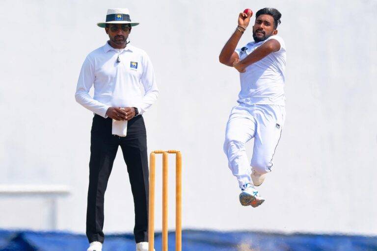 රත්නපුර පාසලකින් එන පළමුවැන්නා – ඒෂාන් මාලිංගයි