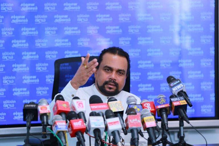 තවත් ග්‍රහමාරු කිහිපයක් ළඟදීම – විමල්