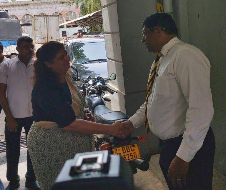 රවී විසින් කෝකිලාට එරෙහිව ගොණු කළ නඩුවක් සමථයට!