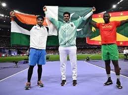 දකුණු ආසියාව පැරීසියේ දී හෙල්ලෙන් යුරෝපය මෙල්ල කරයි.