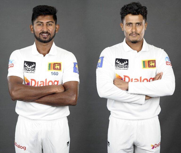 වැසී තිබුණු වීසා දොර හැරේ