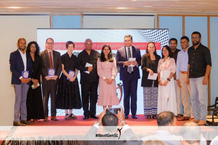 “Global Architecture: තරුණයින්ට ජාත්‍යන්තර සබඳතා පිළිබඳව අධ්‍යාපනය ලබා දීමේ අත්පොත” එළිදැක්වීම!