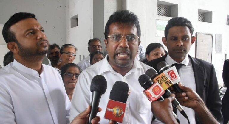 හරීන් තරුණ සේවා සභාව එක්ක කරපු කෙලි අපි දන්නවා – වසන්ත යාපා!