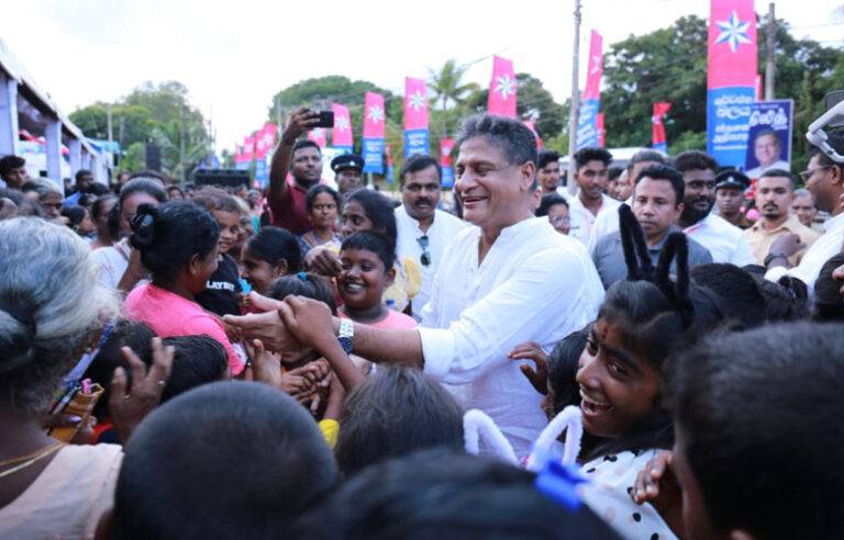 ප්‍රධාන අපේක්ෂකයින්ට කිසිම උපායමාර්ගික වැඩපිළිවෙලක් නෑ. හැම සමීක්ෂණ වාර්තාවකම එන “වෙනත්” 40% මටයි – දිලිත්
