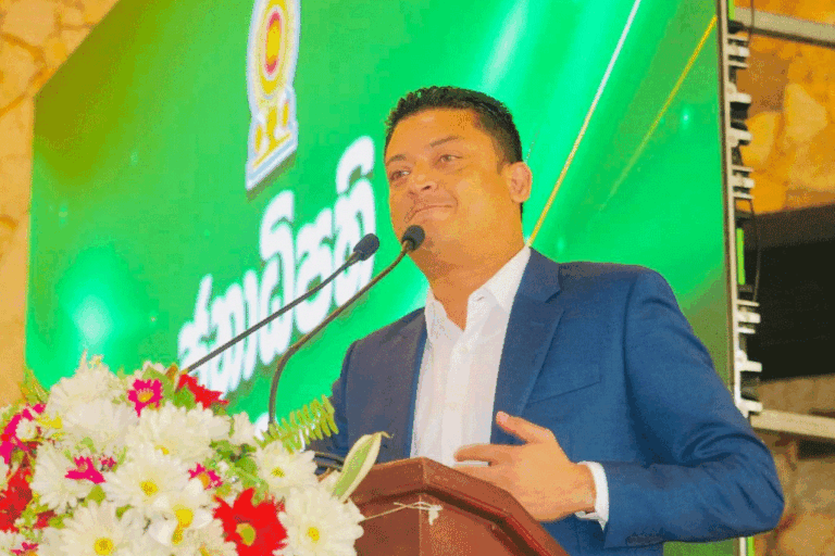 රනිල් හැර වෙන කෙනෙක් ජනාධිපති වුණොත් නිශ්චිතවම ආර්ථිකය කඩාගෙන වැටෙනවා – දිළුම්