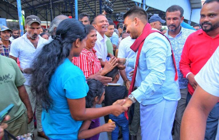 නාමල්ගේ ඉදිරි ගමන … – රංජන සේනානායක