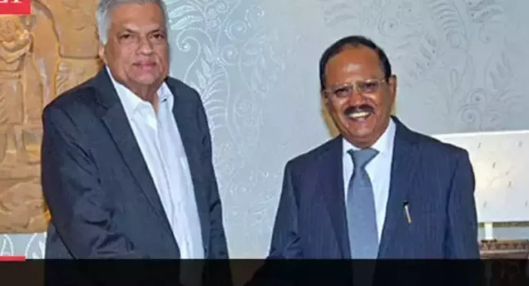 ඉන්දීය ජාතික ආරක්ෂක උපදේශක සහ ජනපති අතර හමුවක්