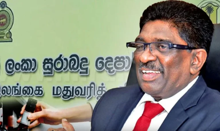 මෙරට විශාල හිඟ බදු ප්‍රමාණයක් ඇති බවටමිත්‍යා මත ප්‍රචාරය කිරීමට සමහර කණ්ඩායම් කටයුතු කරනවා – සුරාබදු කොමසාරිස් ජනරාල්