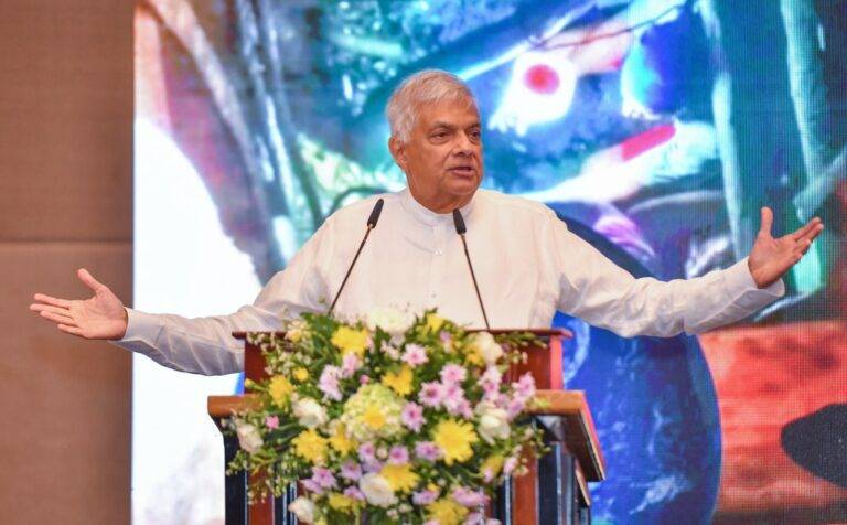 එදා මම එක්ක මේ කණ්ඩායම ආවා බය නැතුව භාරගන්න – ජනපති