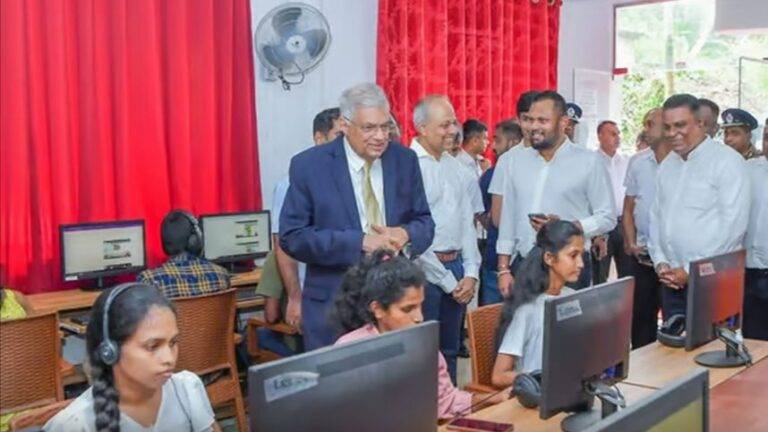 ජනපති ‘DP Education’ ආයතනයේ නිරීක්ෂණ චාරිකාවක!