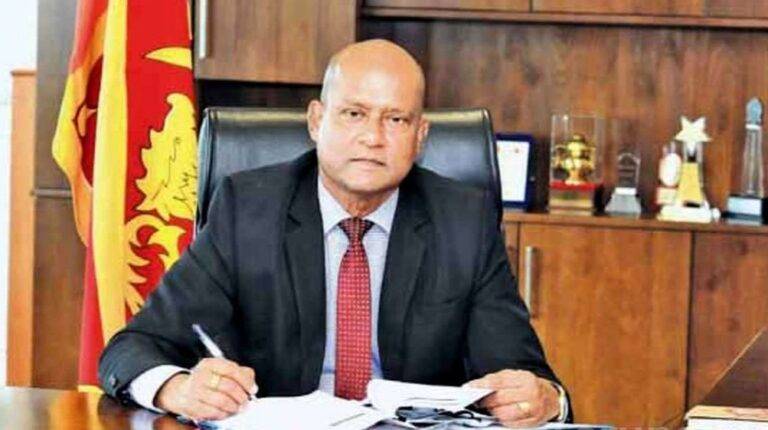 කලින්ම විශ්‍රාම යන රාජ්‍ය පරිපාලන අමාත්‍යංශයේ ලේකම්
