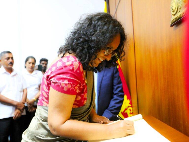 හරිනිට විසි දෙවැනි තැන එහෙත් පළමු වැන්නිය