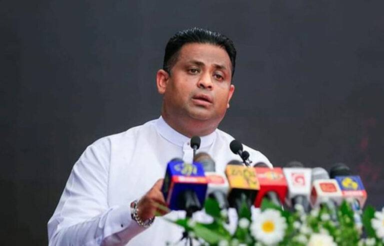 රනිල් පිලේ සිටි අරුන්දික ප්‍රනාන්දු ස්වාධීන වෙයි !