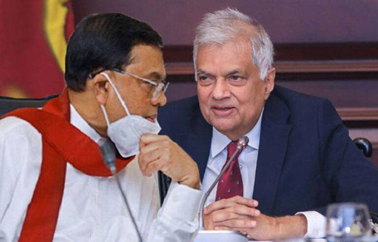 තෙල් පෝලිම් නැති කළේ රනිල් නෙවෙයි බැසිල්. ඕනෙ නම් දැන් ඉන්ටනෙට් එකේ ගහලා බලන්න – DV චානක