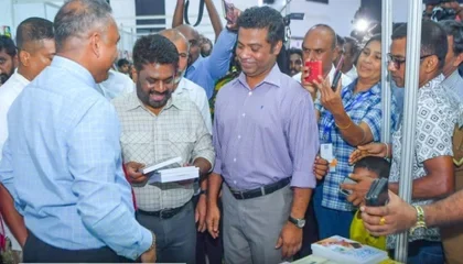 ජනපති පොත් ප්‍රදර්ශනයට!
