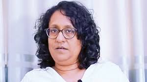 හතර දෙනාගේ කැබිනට්ටුවක් හදනවා – හරිනි