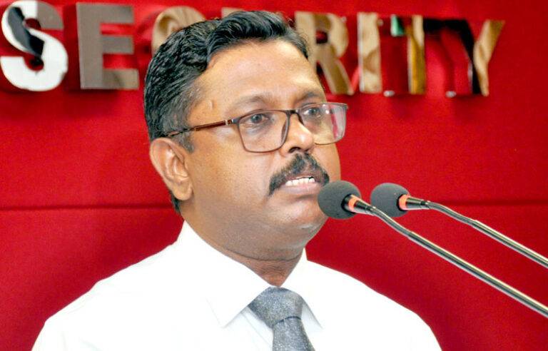 ආගමන විගමන පාලක ජනරාල්ට වැඩ වරදී – ශ්‍රේෂ්ඨාධිකරණය අද ලබාදුන් නියෝගය මෙන්න !