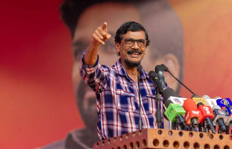 අපේ ආණ්ඩුව සල්ලි අච්චු ගැහුවා නම් අනුරගේ අත්සන තියෙන නෝට්ටුවක් පෙන්වන්න – ටිල්වින්