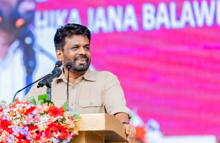 25 කට බහින අනුරගේ කැබිනෙට්ටුව!