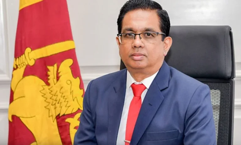 ජනාධිපතිවරයාගේ ඡායාරූප පළ කිරීමට නව නීතියක්!