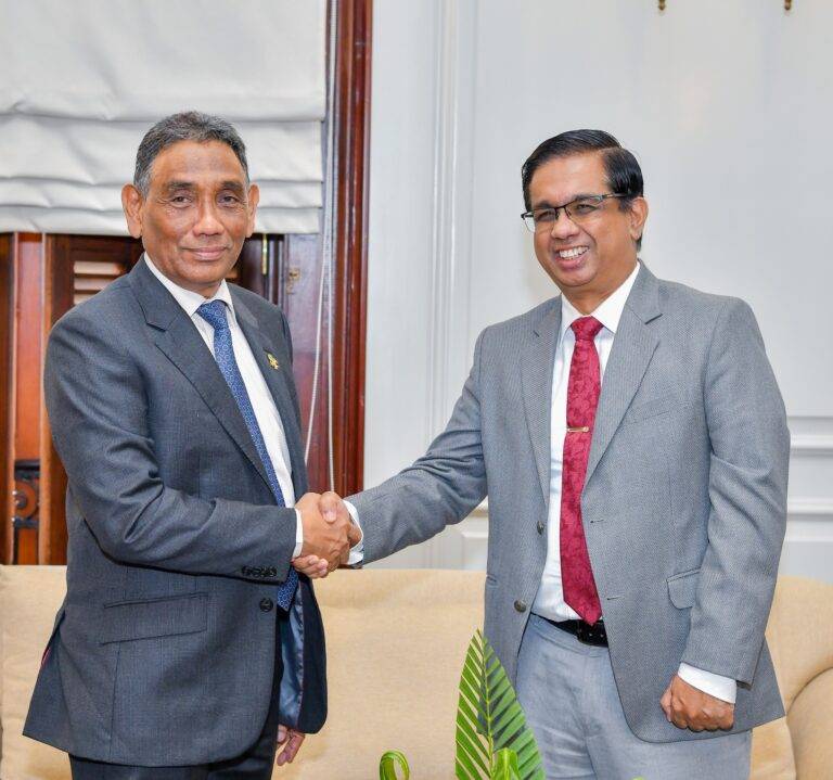 Masood Imad ජනාධිපති ලේකම් හමුවෙයි!