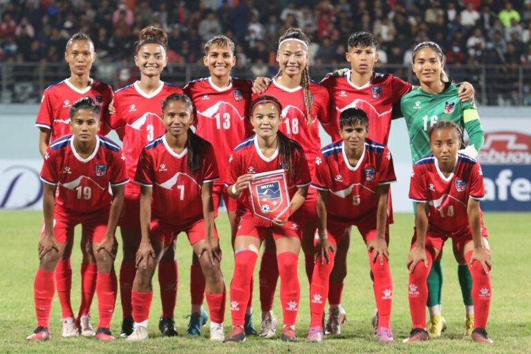නේපාලය, දකුණු ආසියානු පාපන්දුවේ දළකාරියන් බිම වට්ටවයි- අවසාන තරගයට නේපාලය සහ බංගලාදේශය