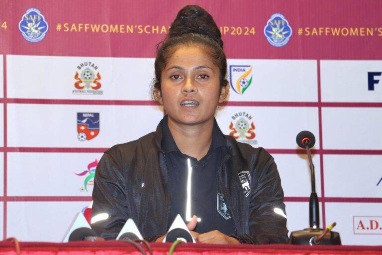 ත්‍රිවිධ හමුදාව වැඩි බරක් දරන කාන්තා කණ්ඩායමේ සුක්කානම නාවික හමුදාවේ තුෂානිට