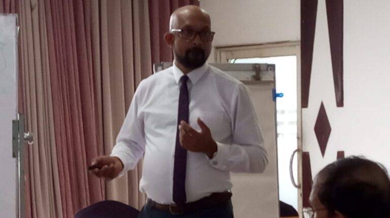නීති විරෝධී ශ්‍රම සංක්‍රමණ හේතුවෙන් වසරක් තුළ ලොව පුරා පුද්ගලයන් මිලියන 49ක් පීඩාවට!