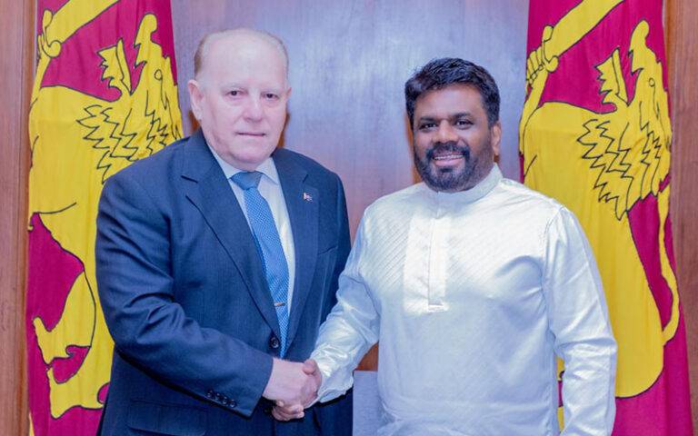 ජනාධිපති හා කියුබානු තානාපති අතර හමුවක්.ඩෙංගු මර්දනයට සහය දෙන්නත් සහතික වෙයි!