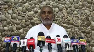 තෙල් මිලේ වෙනසෙන් පේනවා සිස්ටම් චේන්ජ් එක.මෙන්න මේ වෙනස තමයි අපිට ඕනේ!