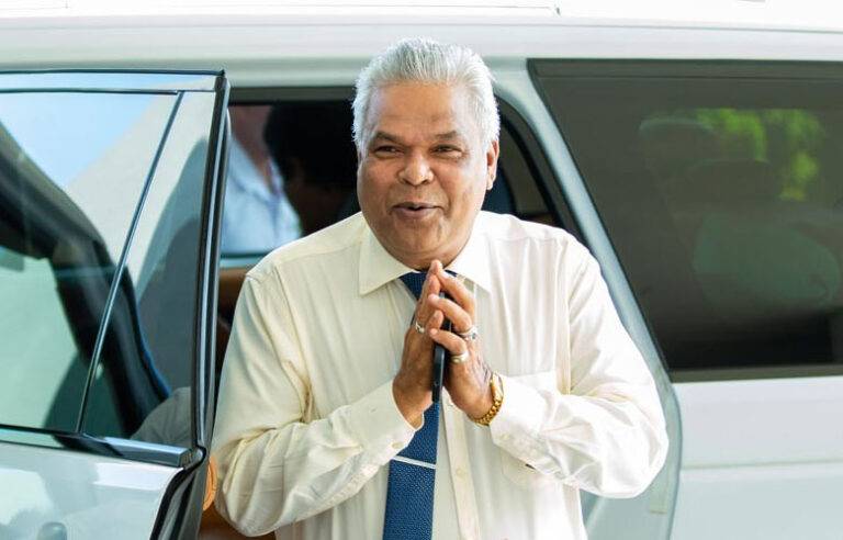 ඇත්තටම මම බයයි – ඩඩ්ලි සිරිසේන හාල් මිල ගැනත් ජනාධිපති ගැනත් කියන කතාව