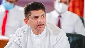 හිටපු රාජ්‍ය අමාත්‍ය ලොහාන් රත්වත්තේ අත්අඩංගුවට!