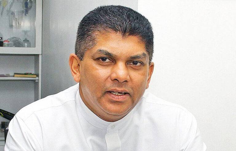 තමන් ඉන්නා තුරු අනුරට ජනාධිපති වෙන්න නොදෙන බව කී ලොහාන් මහමැතිවරණයට නොඑයි !