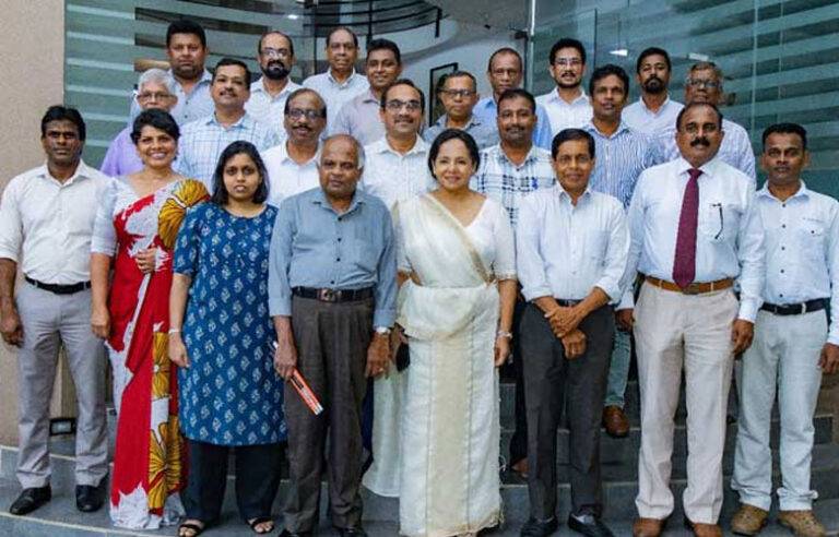 ජාතික ජන බලවේගයේ ජාතික ලැයිස්තුවෙන් පාර්ලිමේන්තු එන්න යන පිරිස මෙන්න !