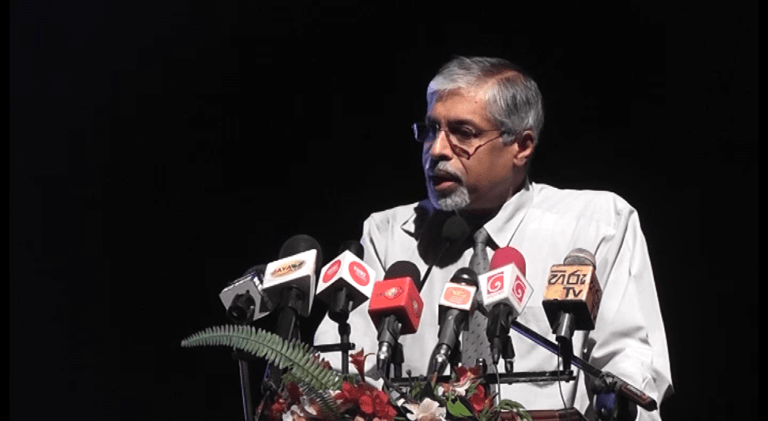 පොත පත පරිශීලනය කිරීමේ වැදගත්කම ඉදිරි පරපුරට හදුන්වා දිය යුතුයි!